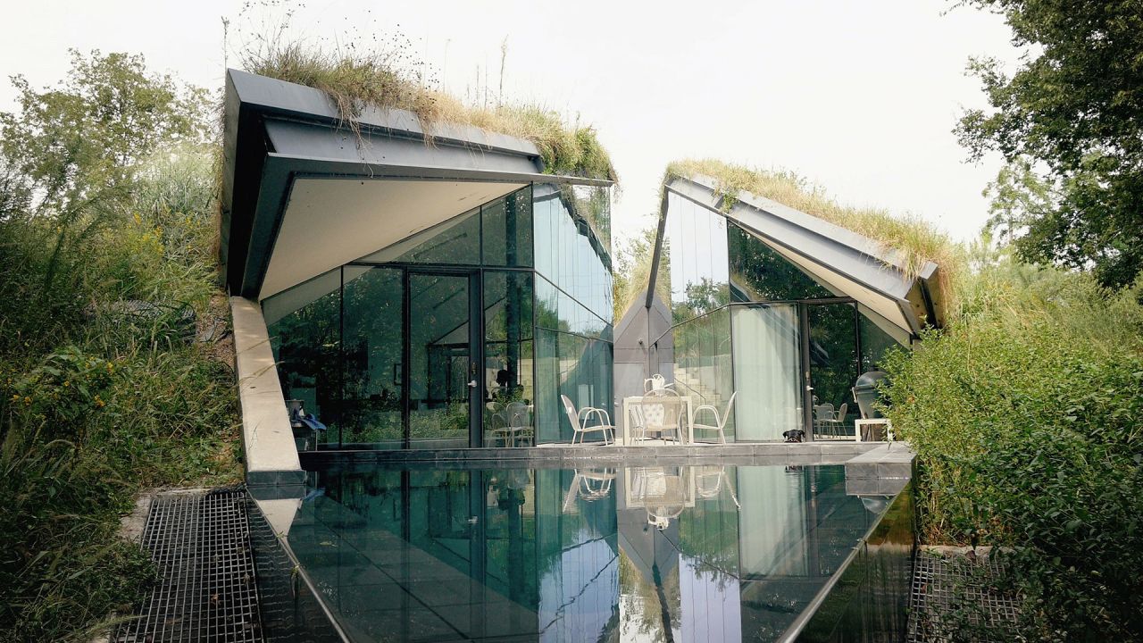 An extraordinary family home - Romania