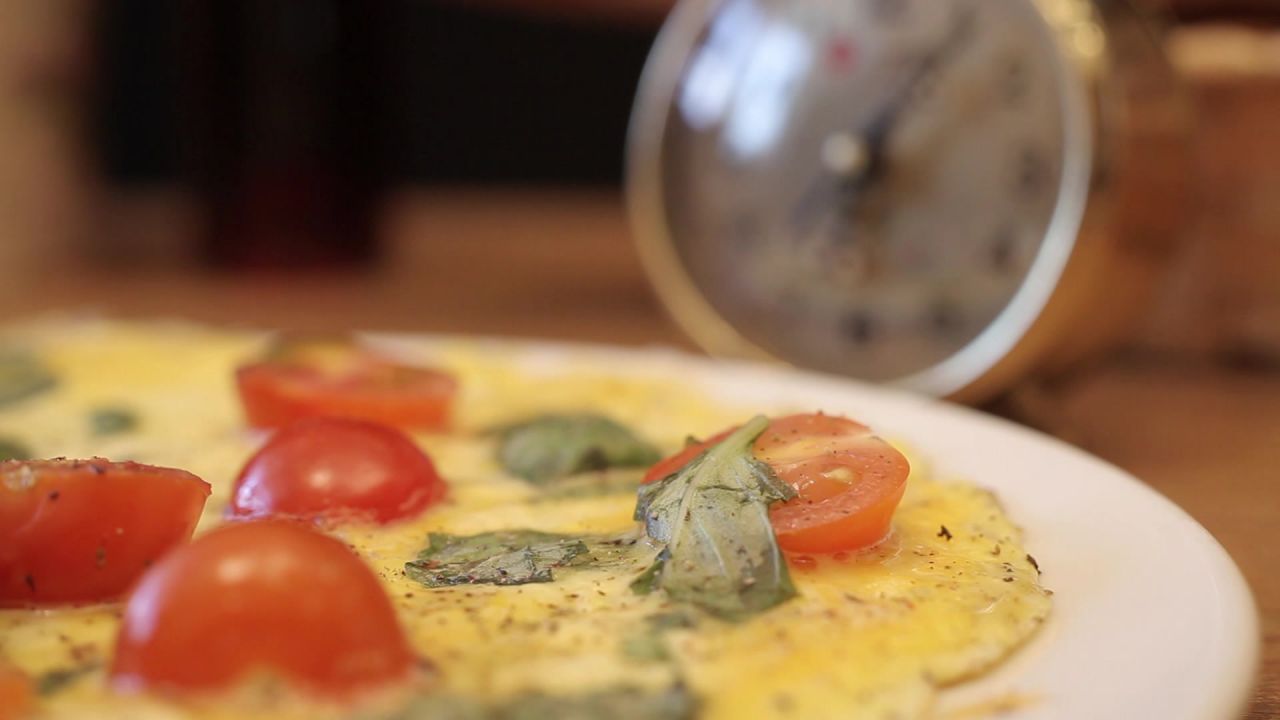 Omelet with mozzarella