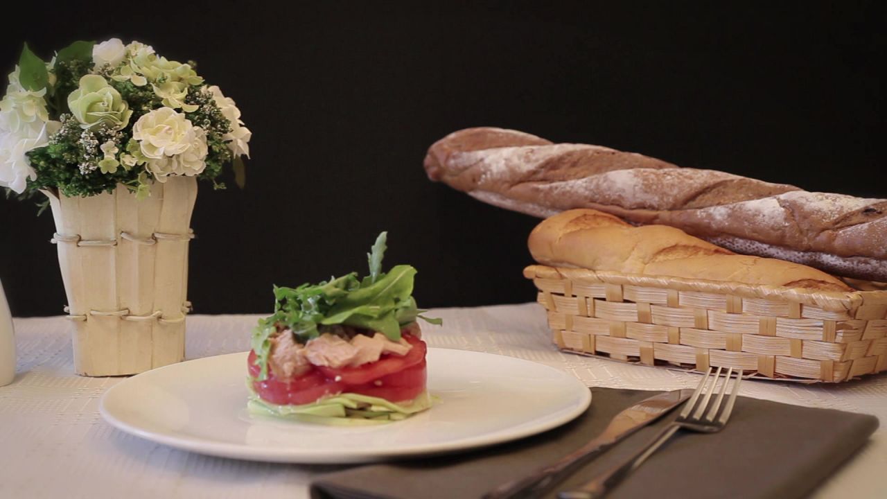 Timbal avocado and tuna