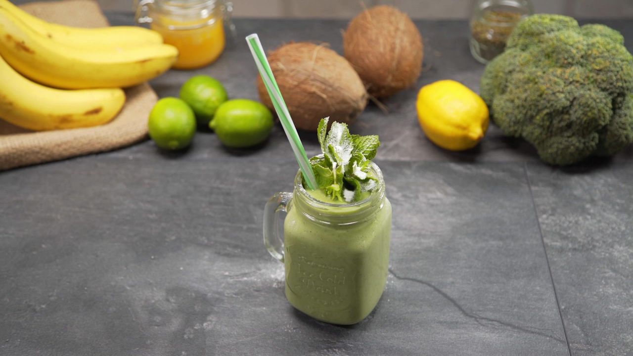 Smoothie à l'avocat et à l'orange