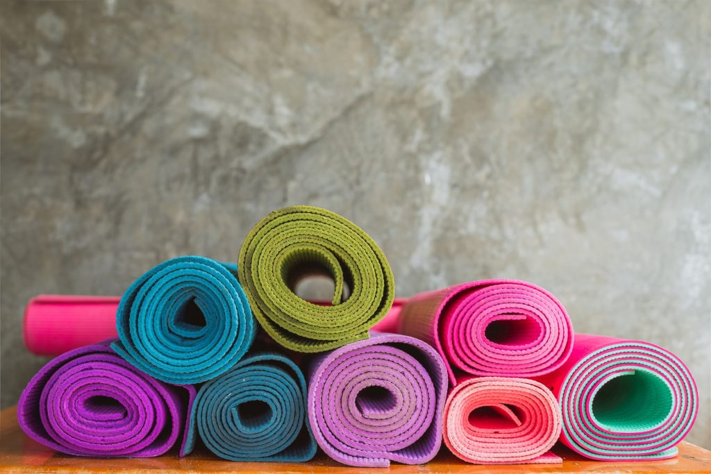 5 conseils pour bien choisir son tapis de yoga