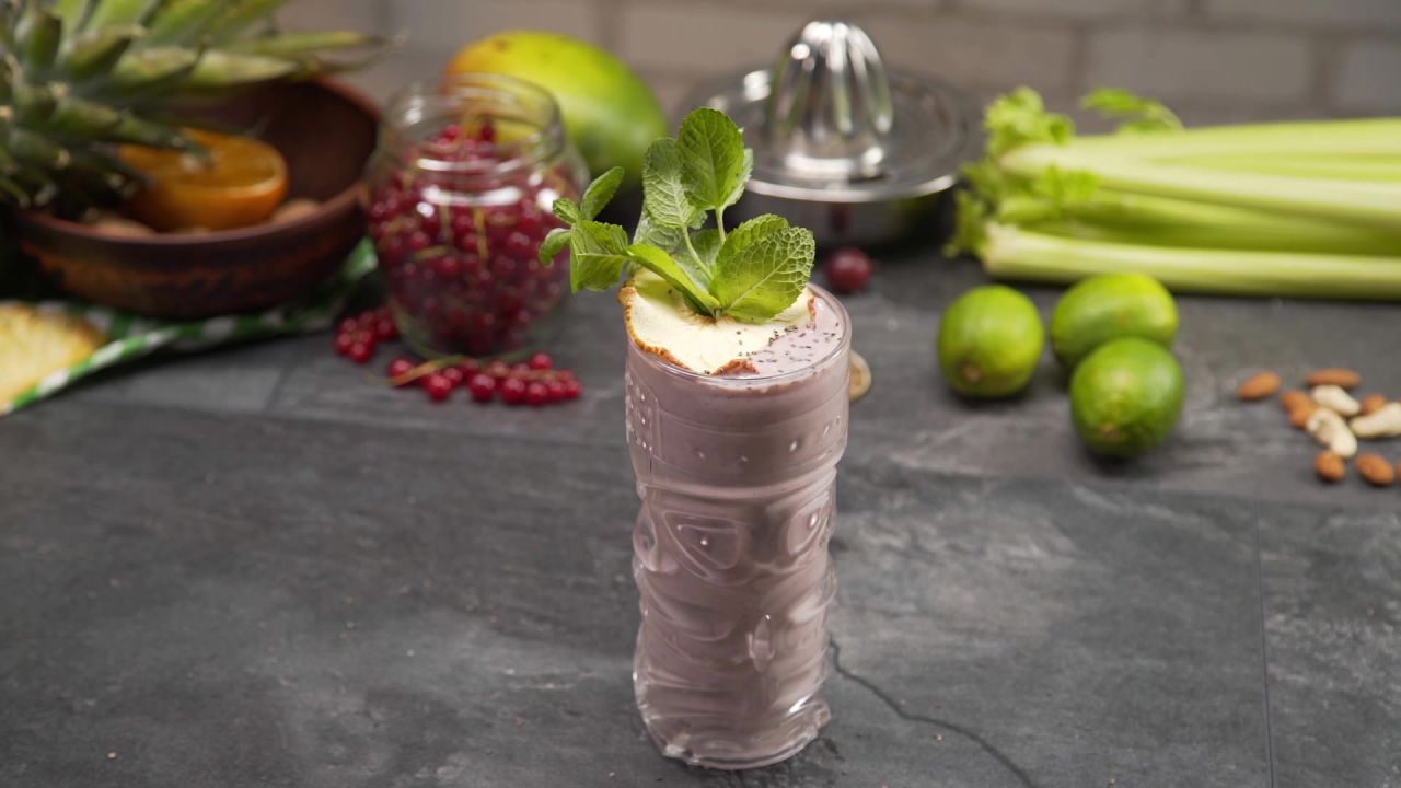 Smoothie aux graines de chia et aux cerises