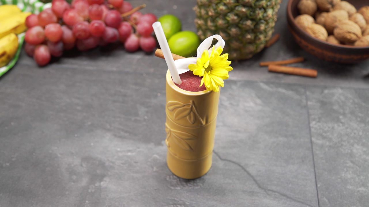 Smoothie à l’ananas et aux myrtilles