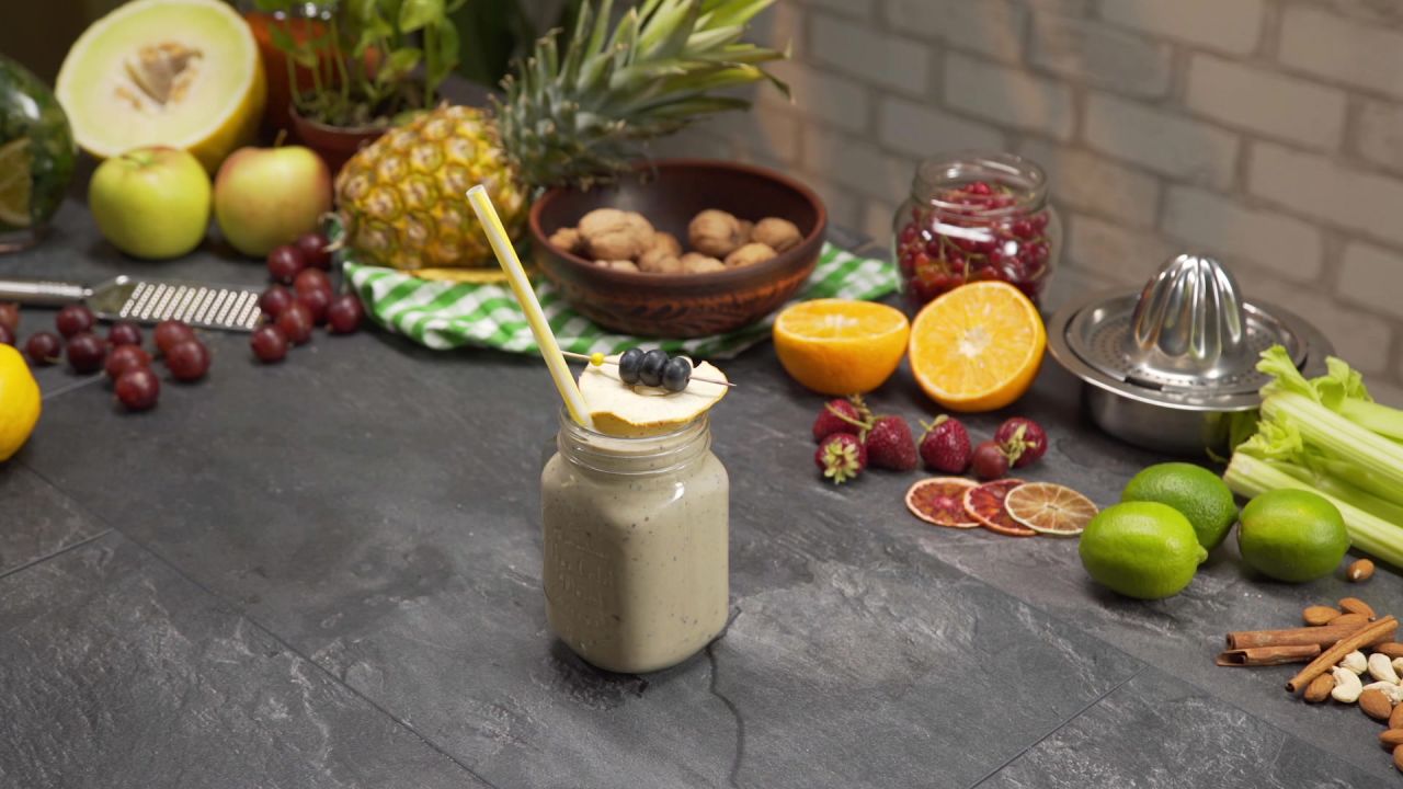 Smoothie au chocolat et aux épinards