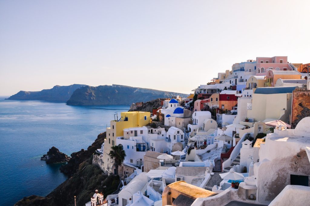 Maisons et vue sur la mer à Mykonos en Grèce