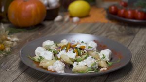 Conchiglie with meatballs in blue cheese sauce