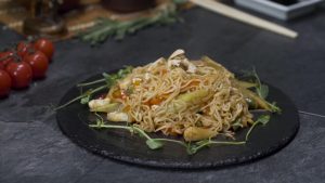 Rice noodles with broccoli and cauliflower