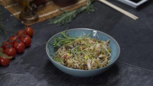 Rice noodles with tofu and vegetables in oyster sauce