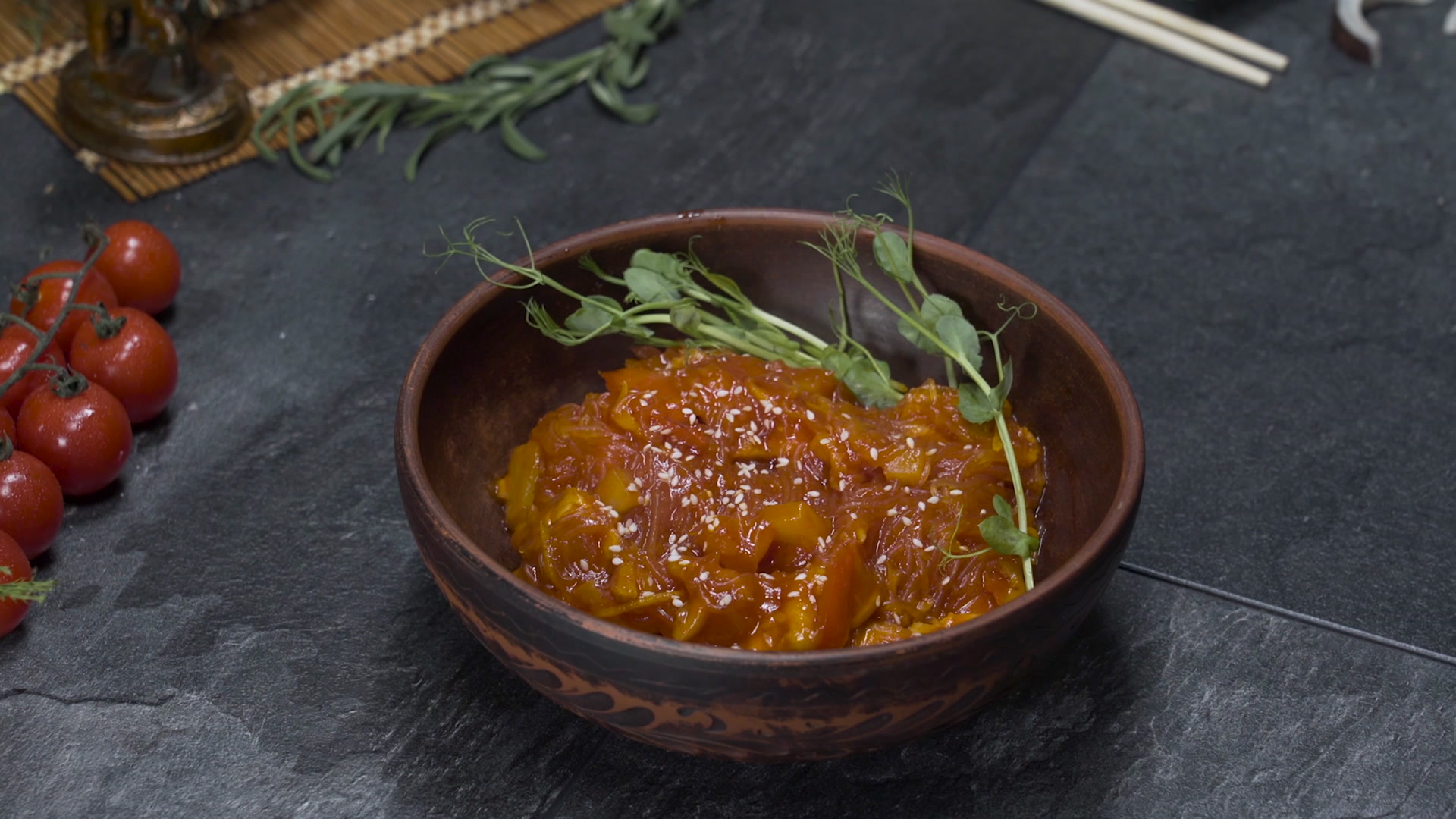 Poulet aigre-doux et vermicelles de riz