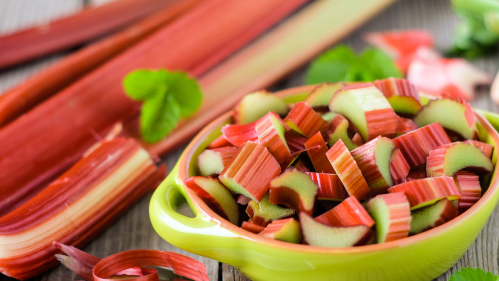 Rhubarb salad