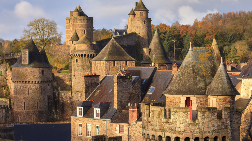 Castle of Fougères: 5 things to do in Brittany