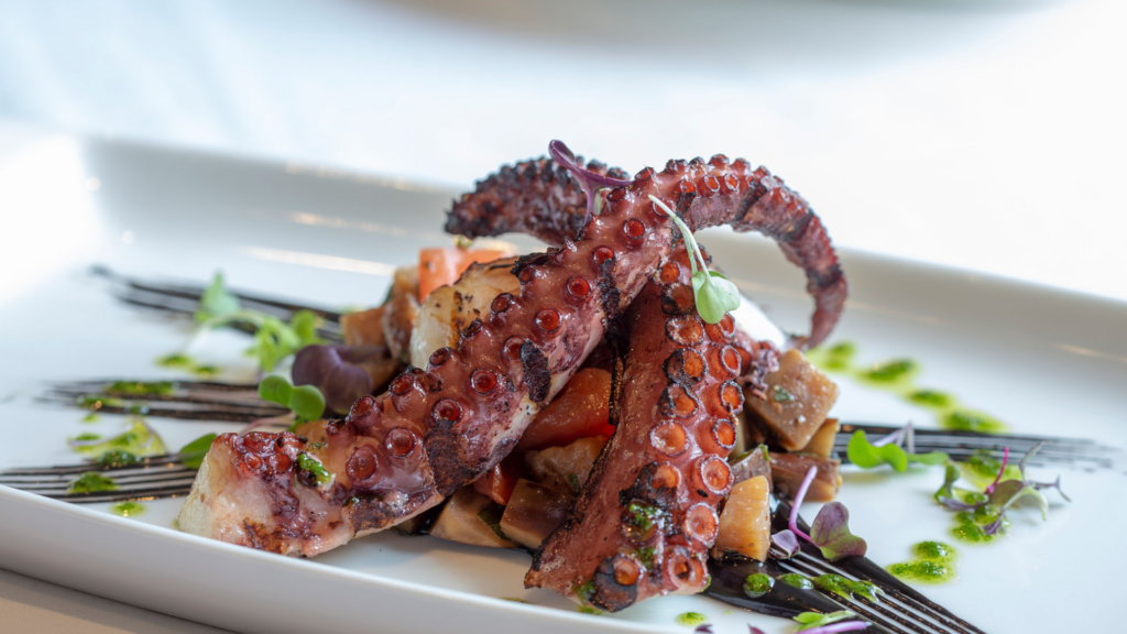 3 balanced and tasty dishes - Grilled octopus with vegetables