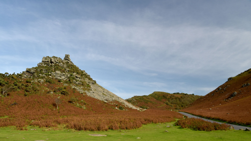 Découvrez la Valley Of Rocks en Angleterre