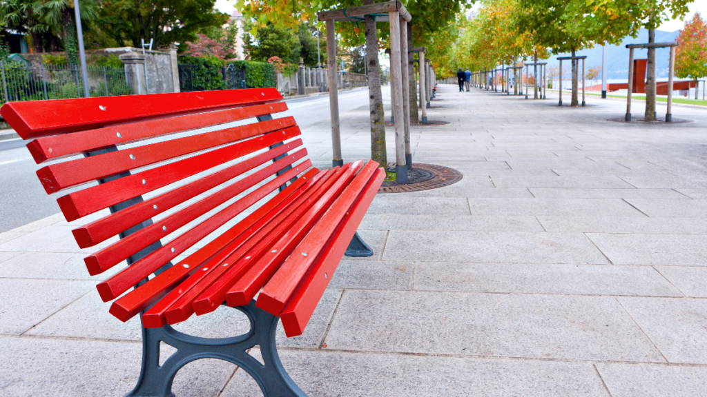 S’asseoir sur un banc 