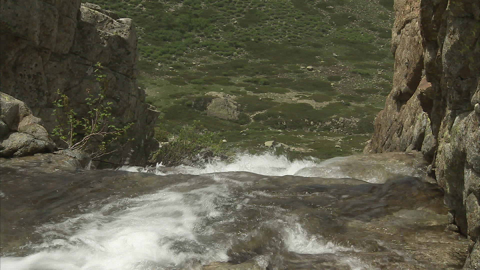 Corsica - ghjovanaccia waterfall