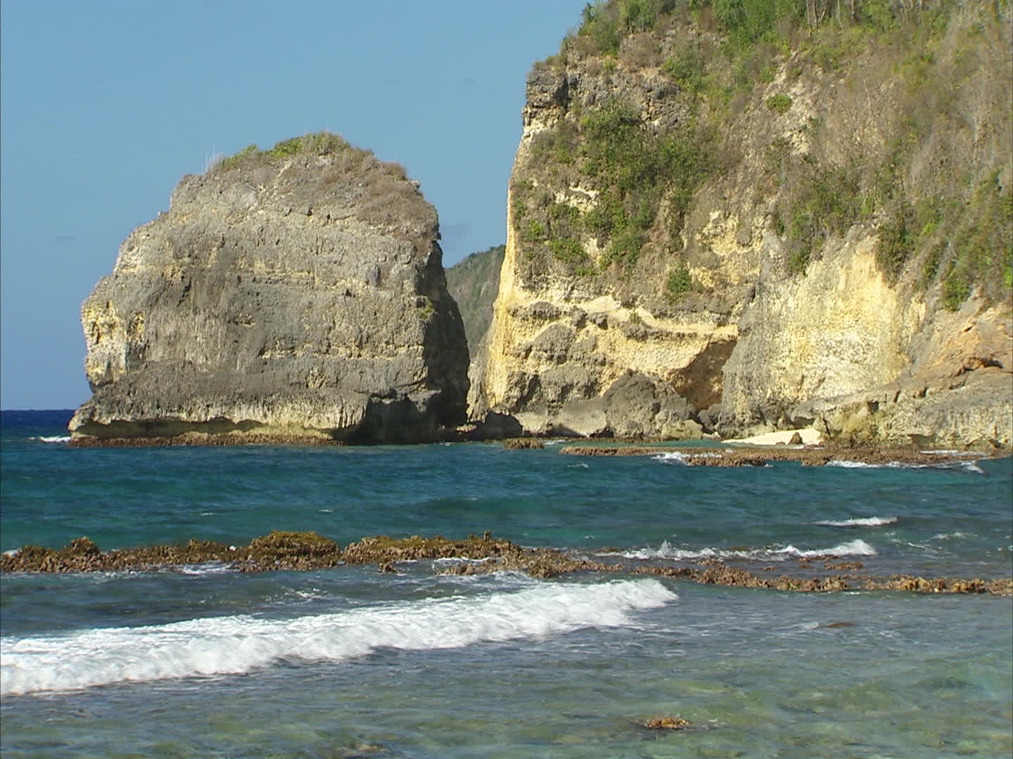 Guadeloupe - Burgaut cove