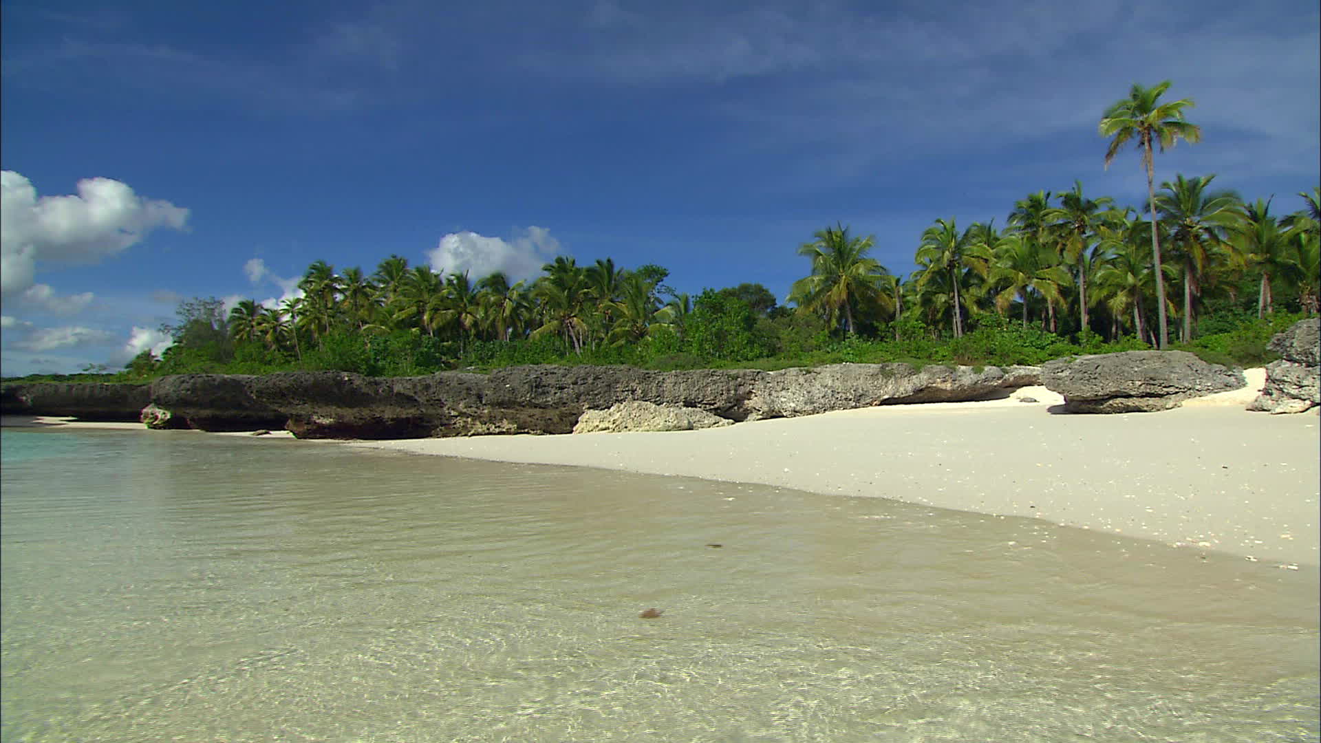 New Caledonia - Peng beach