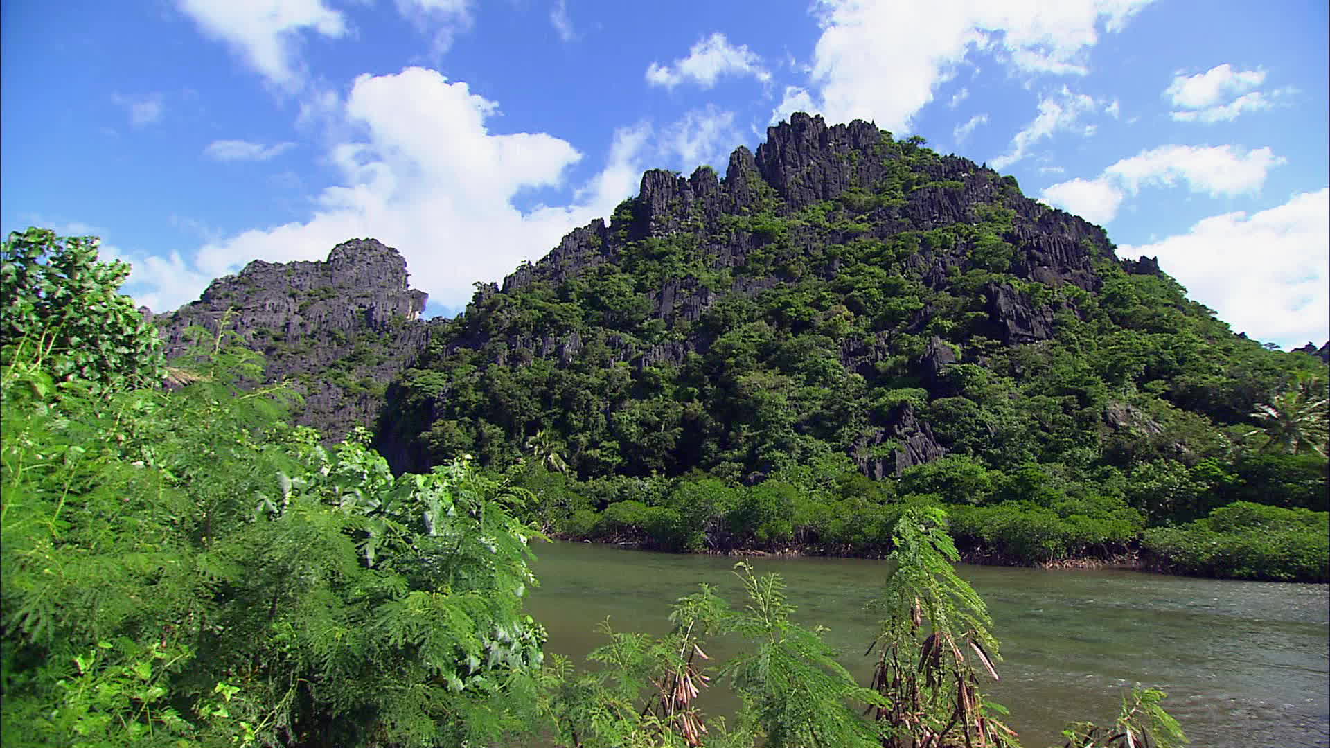 New Caledonia - Hienghene river