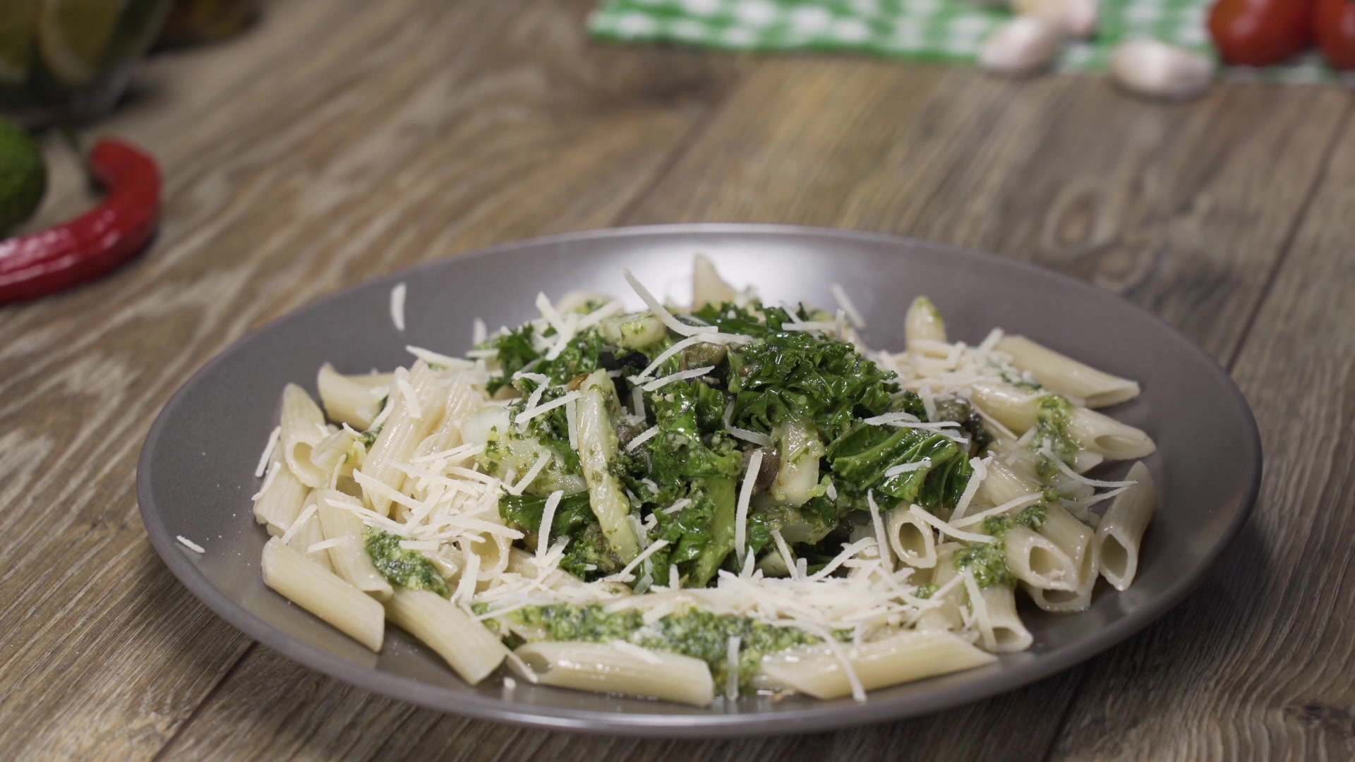 Penne au Pesto, Fenouil et Câpres