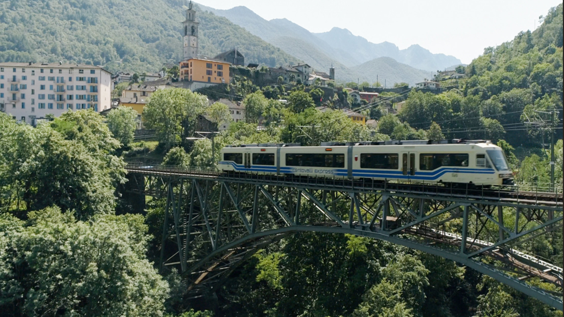 A bord du Centovalli Express de Locarno à Domodossola
