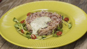 Rice with spinach and cream cheese sauce